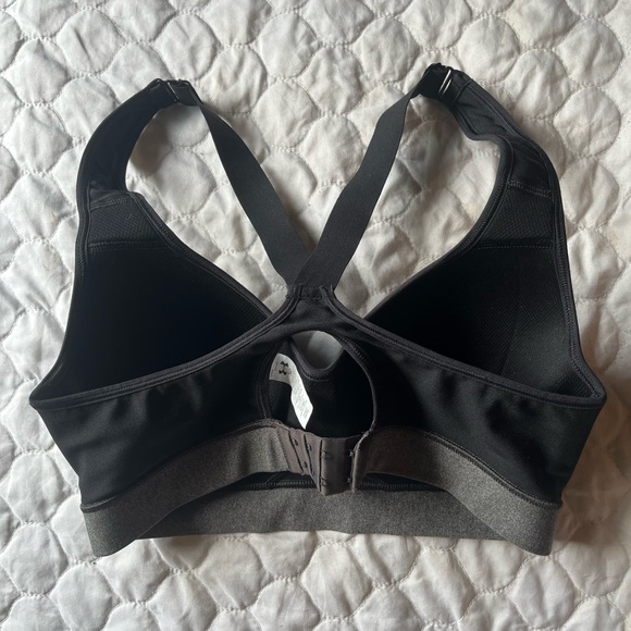 Under Armour Fitted Sports Bra Crossback - Picture 8 of 9